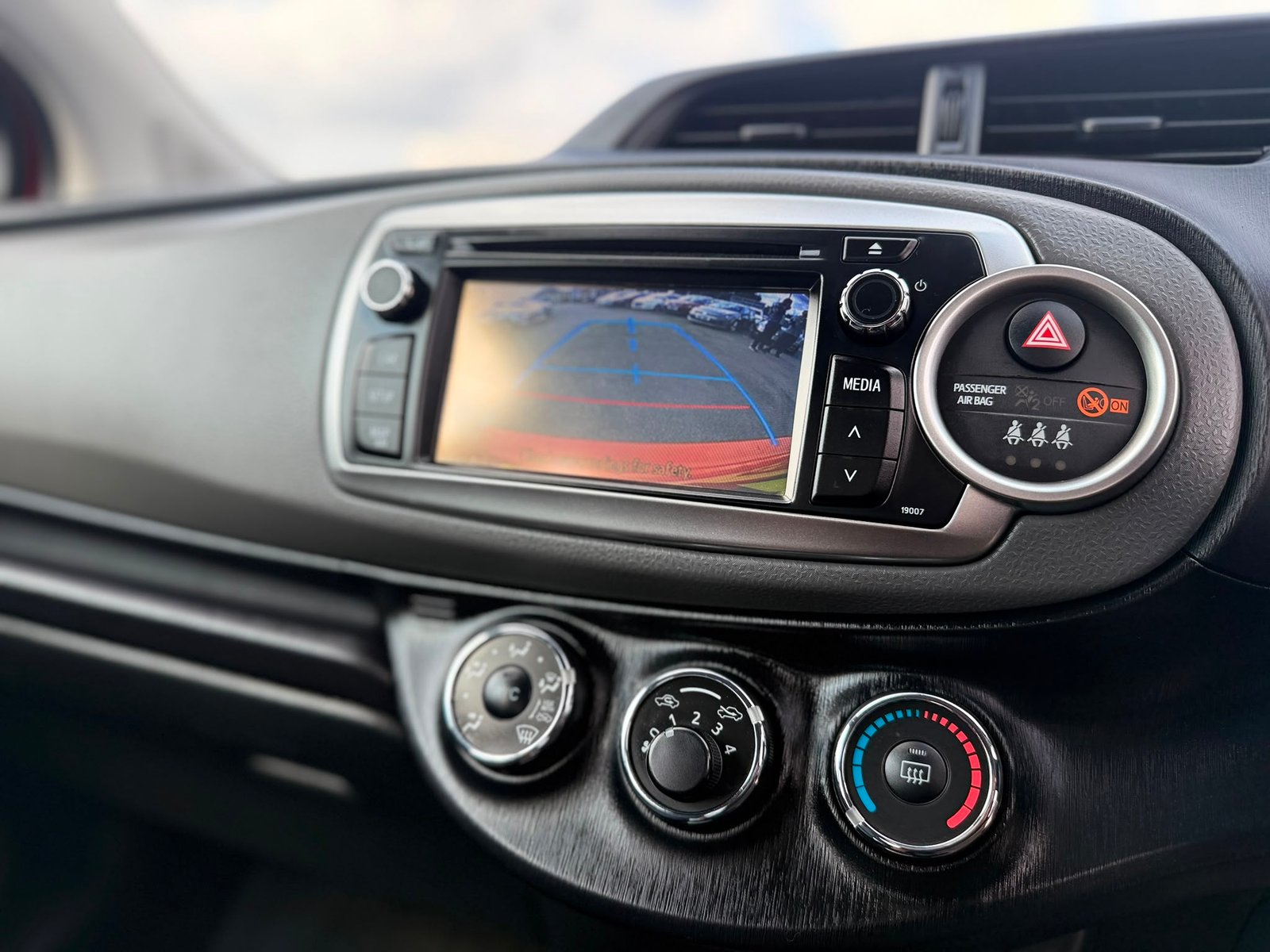 Toyota Yaris TR 2013