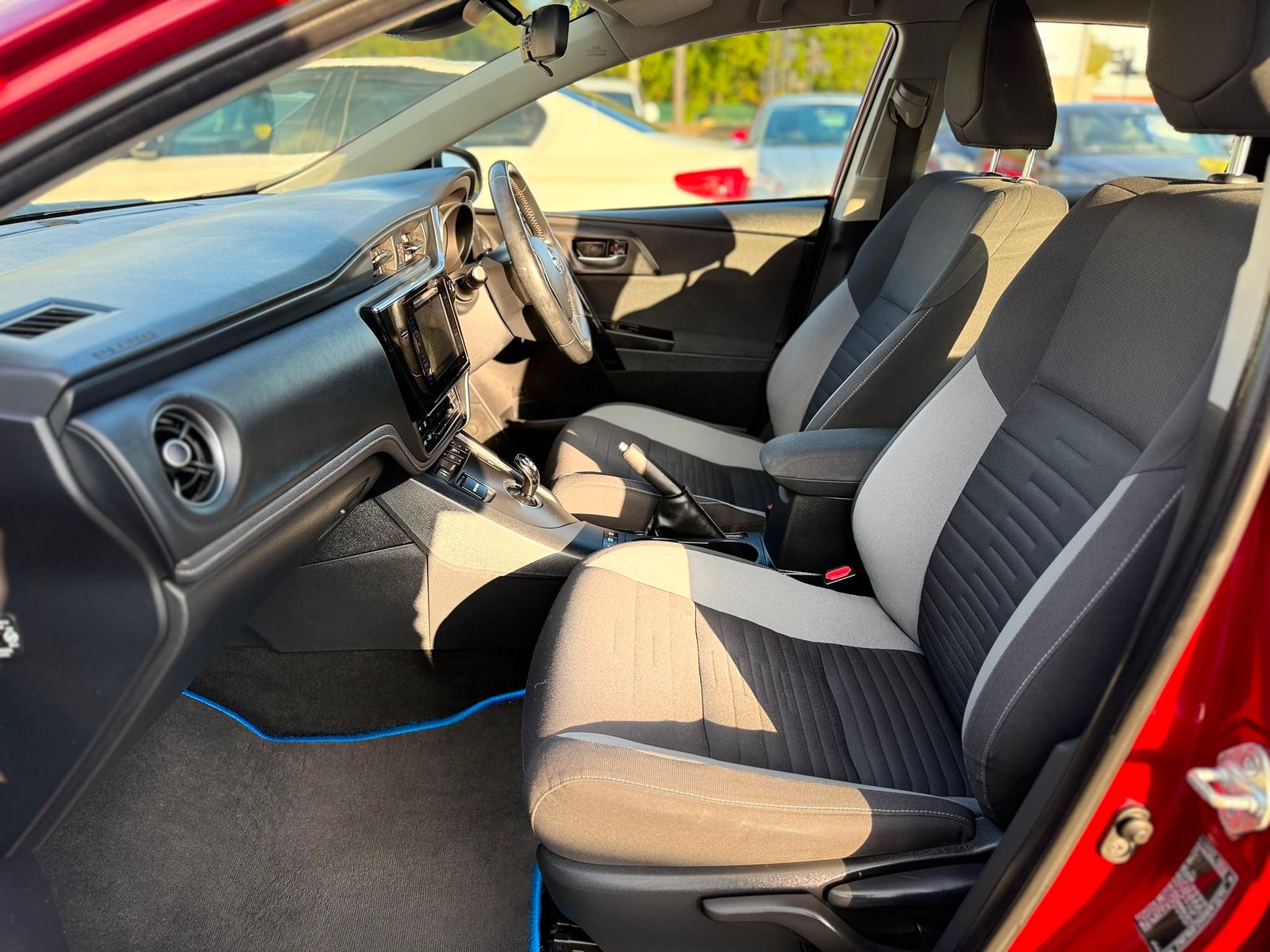 Toyota Auris Business Edition-2017