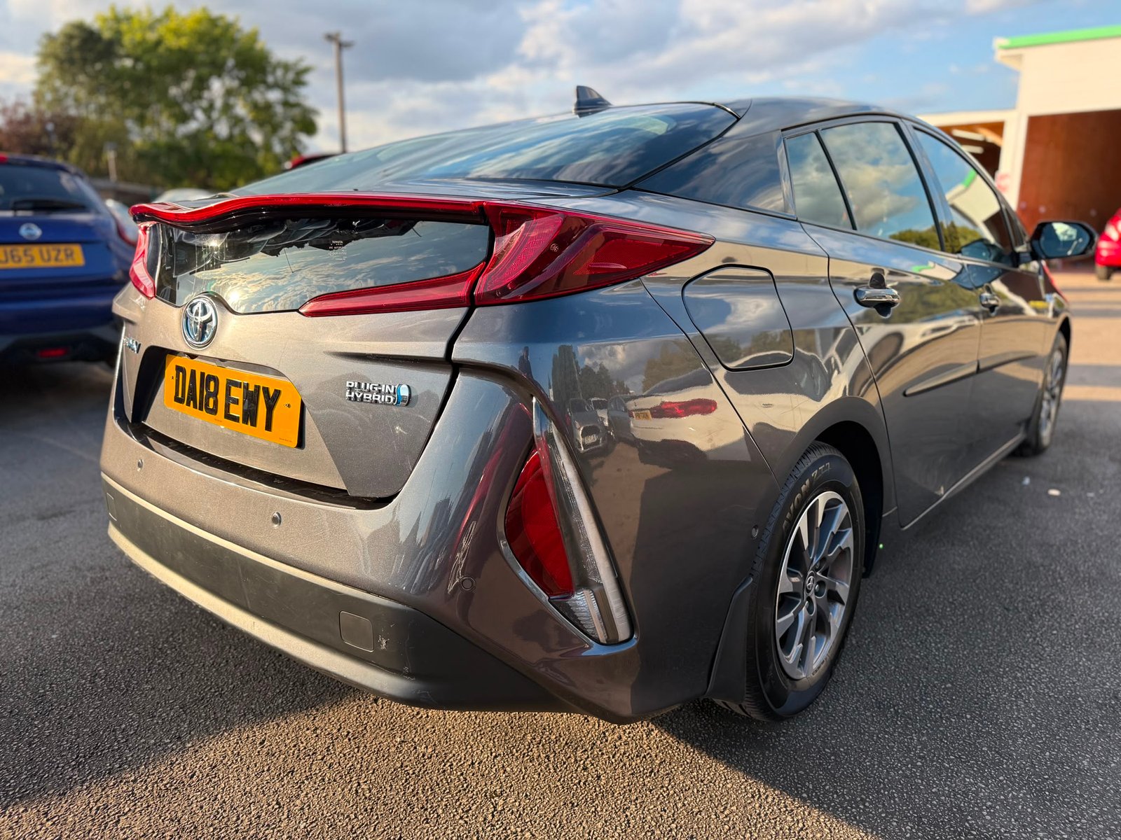 Toyota Prius Excel 2018