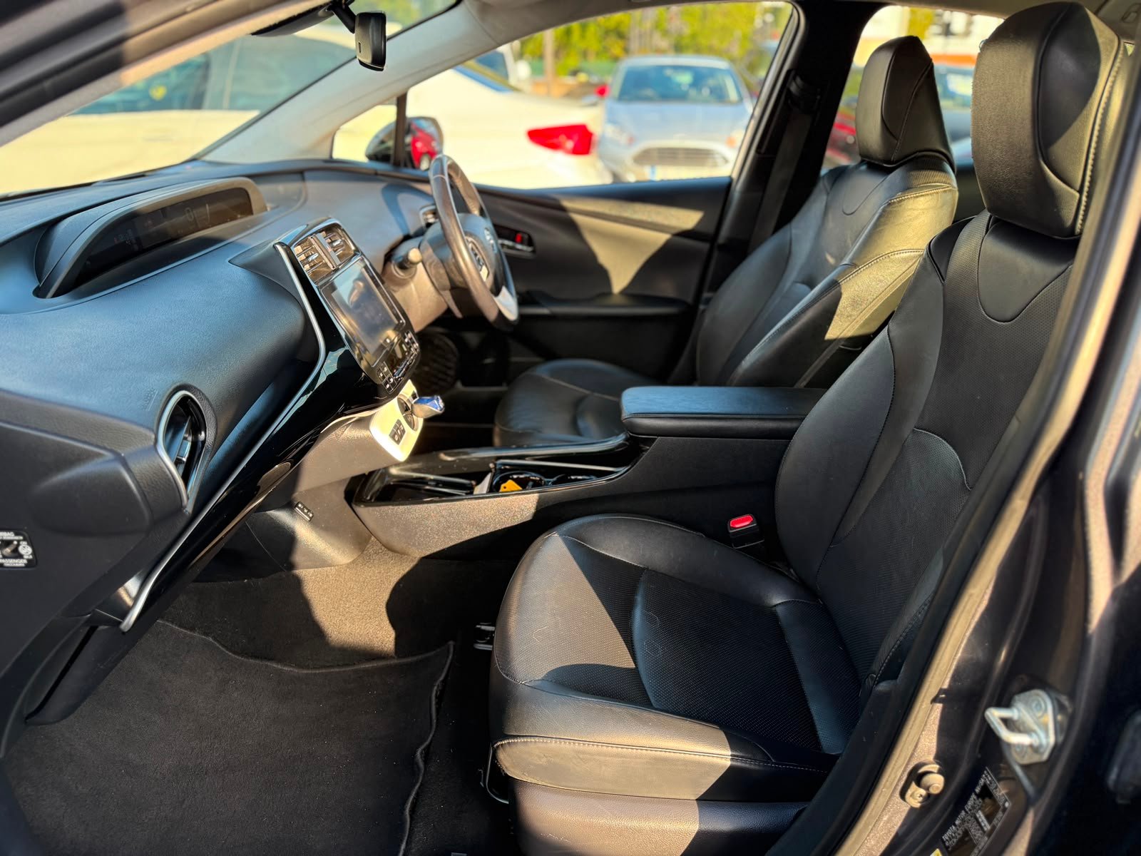 Toyota Prius Excel-2018