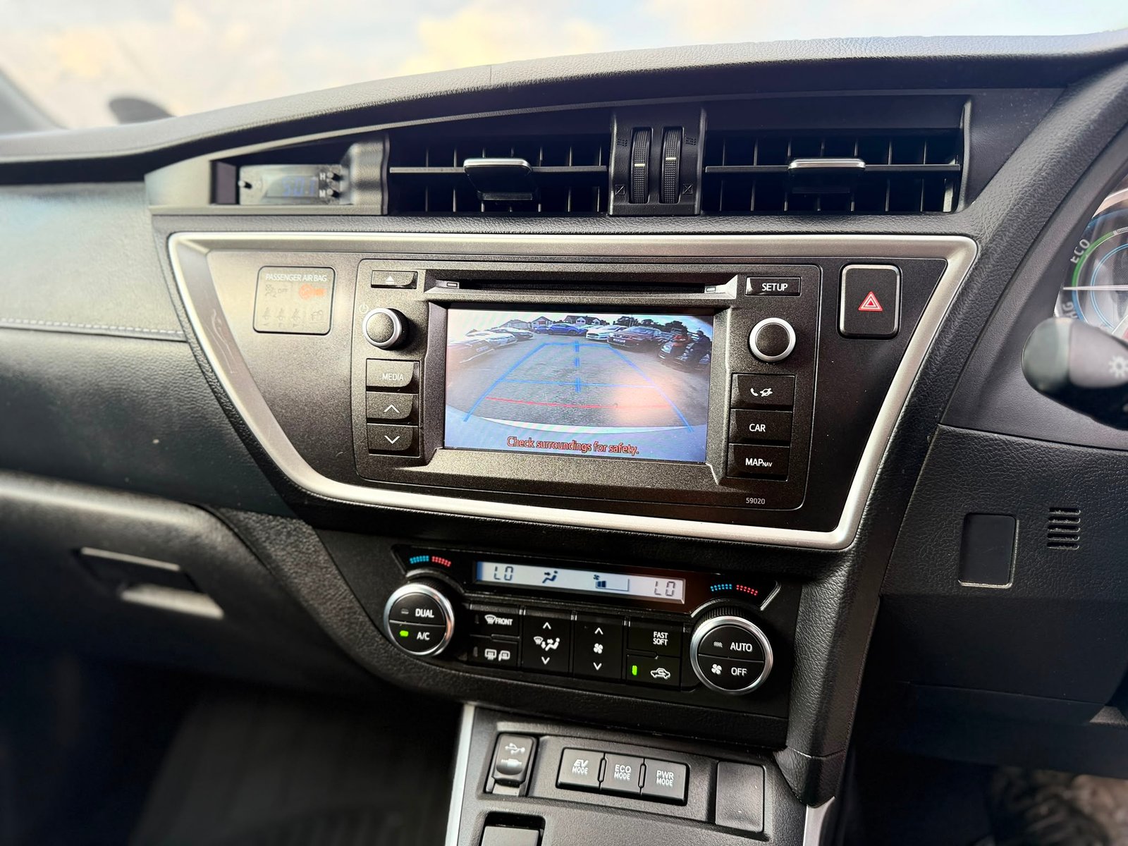 Toyota Auris Excel-2014