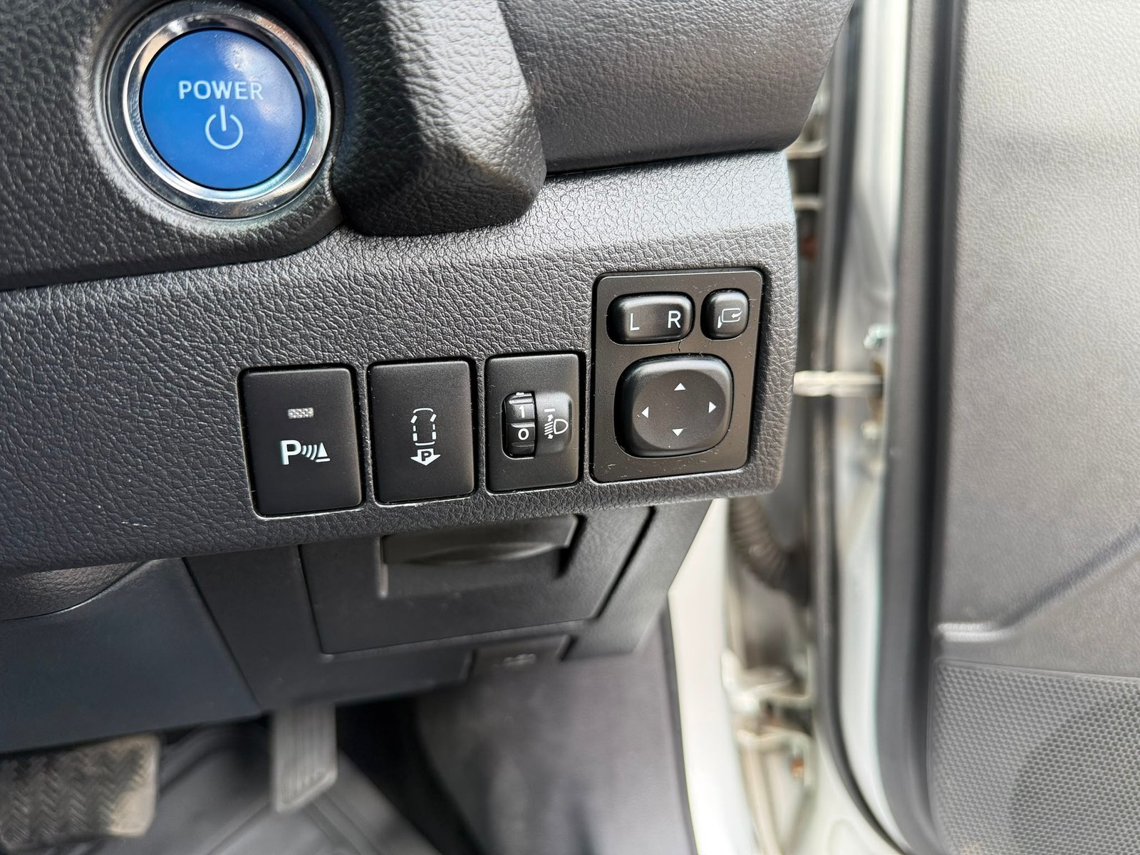 Toyota Auris Excel-2014