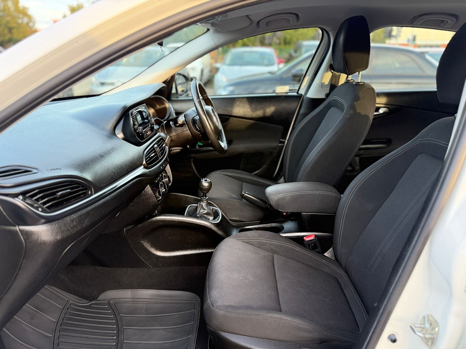 Fiat Tipo Easy-2017