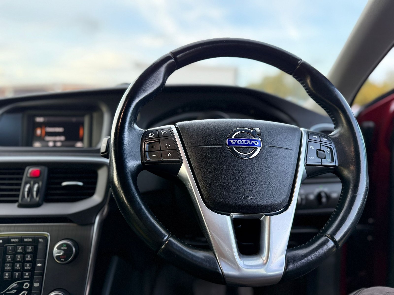Volvo V40 Cross Country Lux 2014