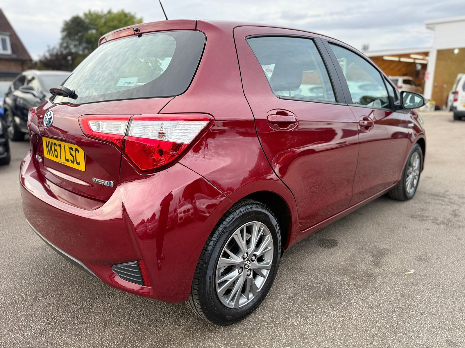 Toyota Yaris Icon Tech-2017