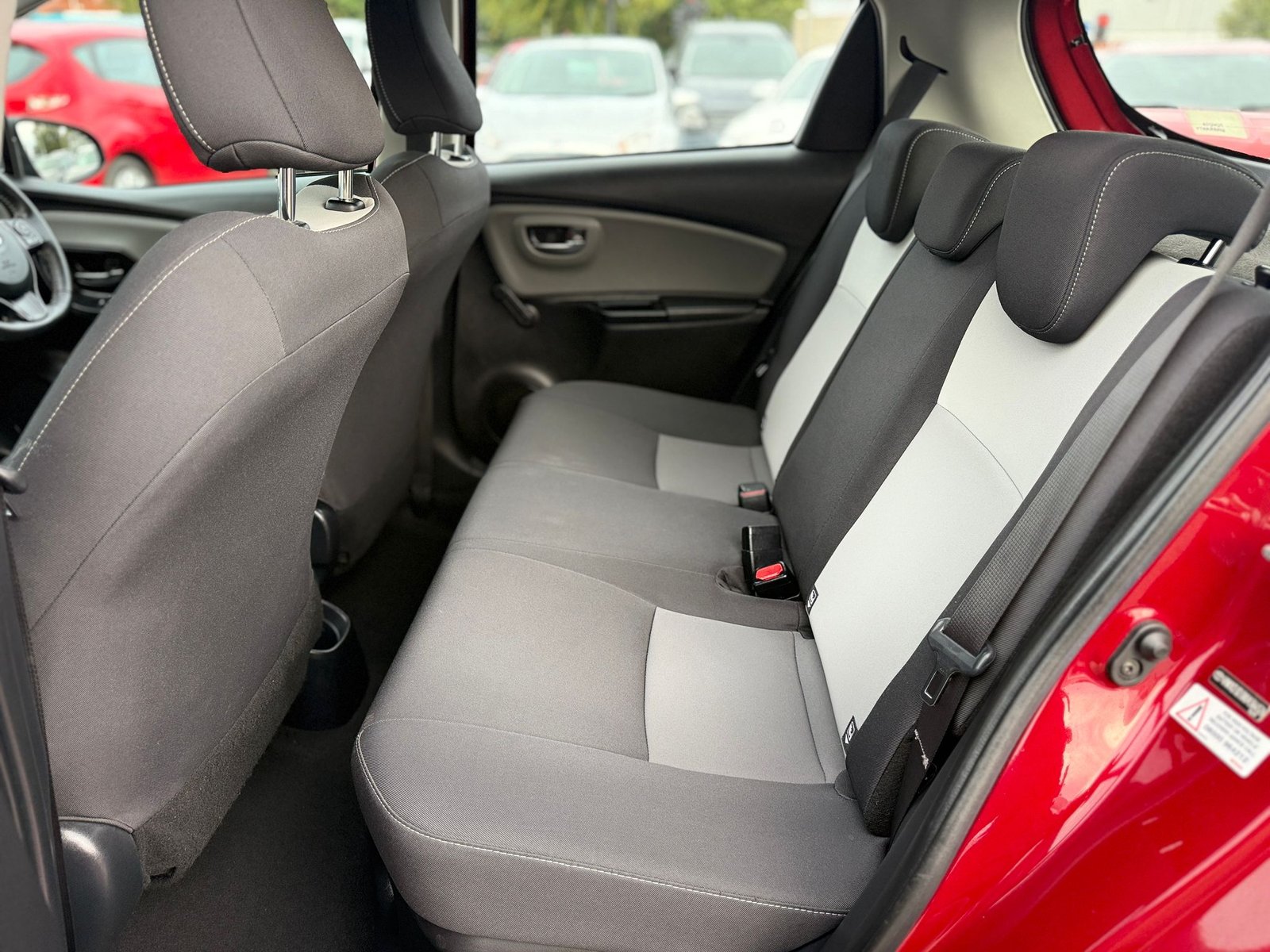 Toyota Yaris Icon Tech-2017