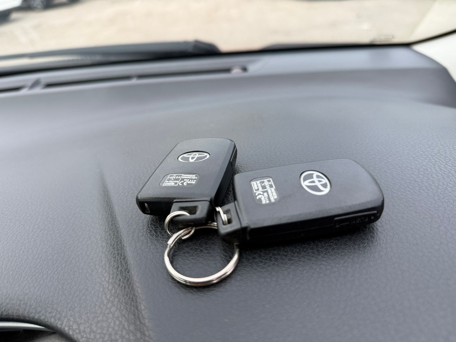 Toyota Yaris Icon Tech-2017