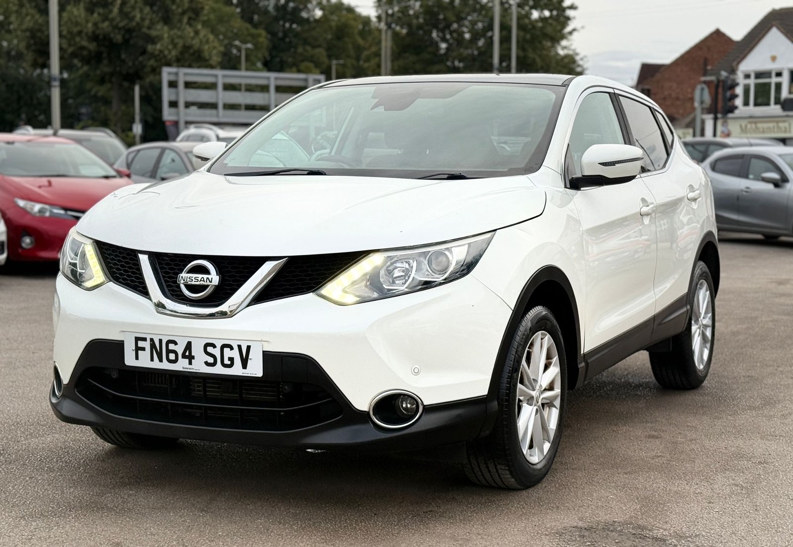 Nissan Qashqai Acenta Premium 2014