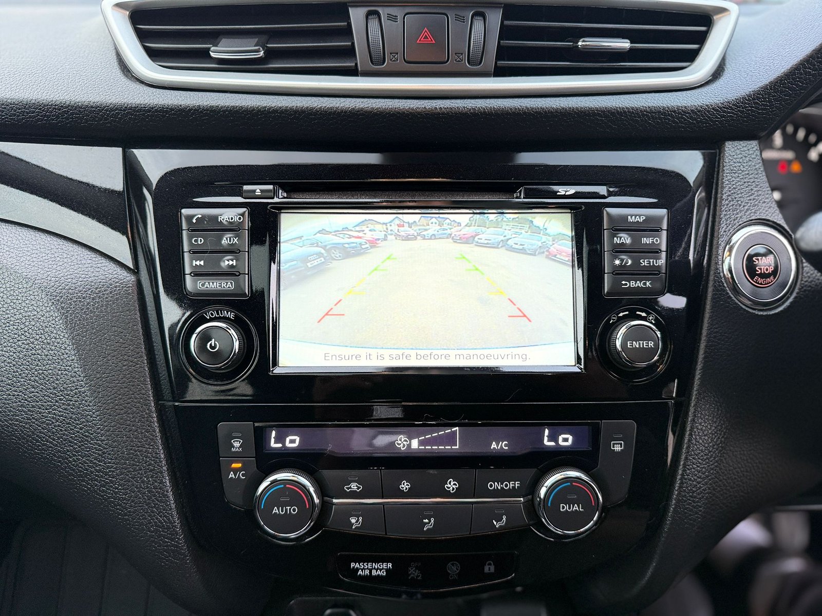 Nissan Qashqai Acenta Premium-2014