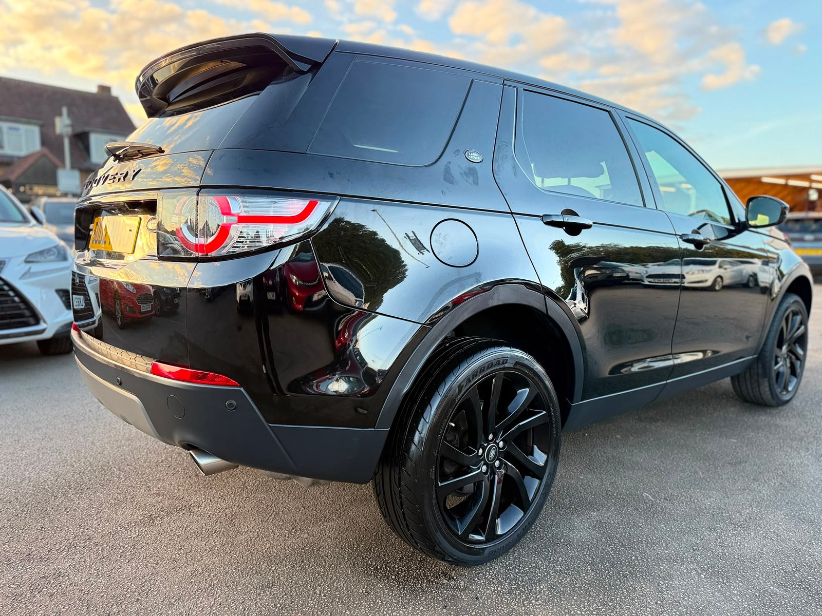 Land Rover Discovery Sport HSE Black-2018