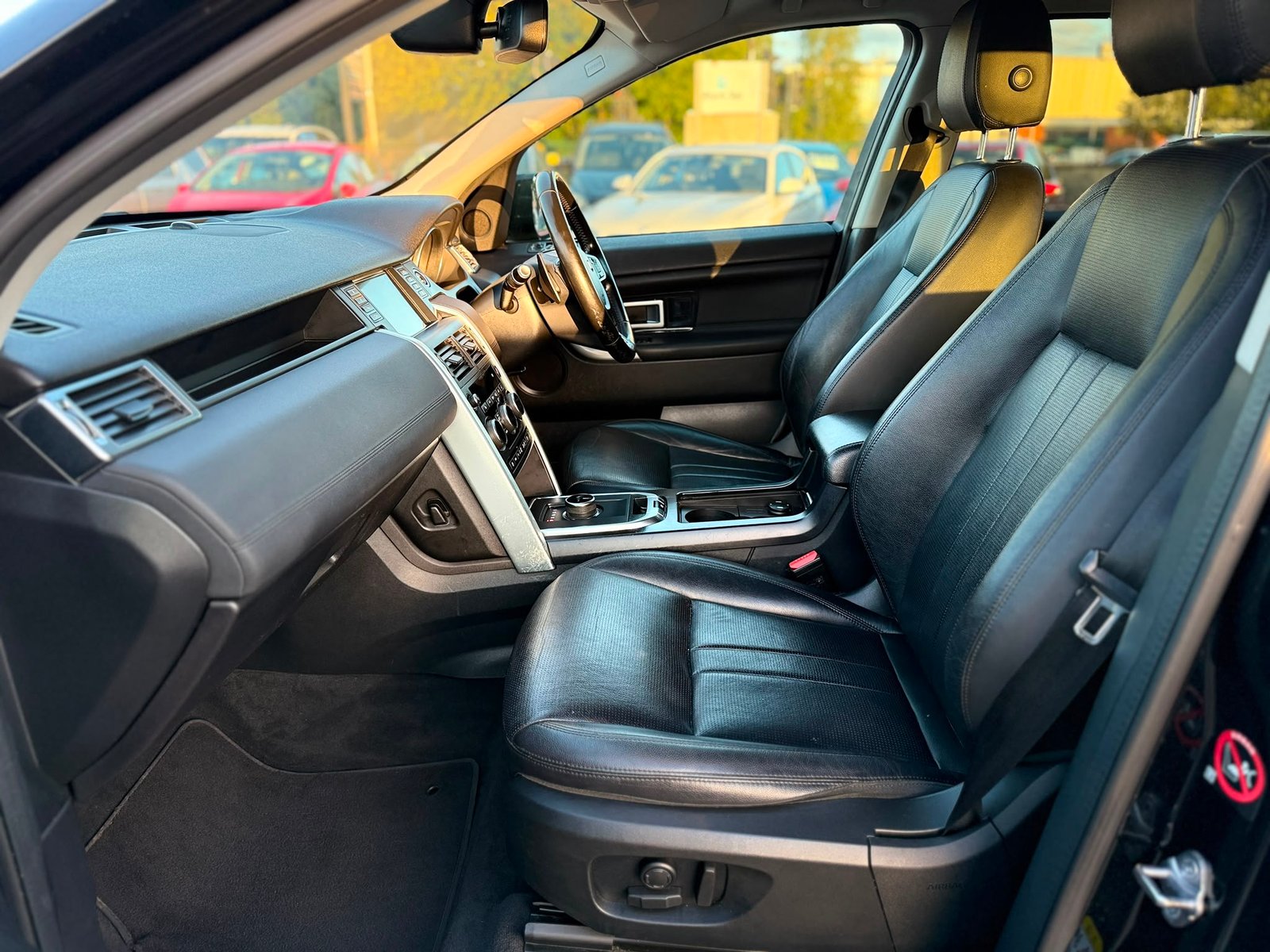 Land Rover Discovery Sport HSE Black-2018
