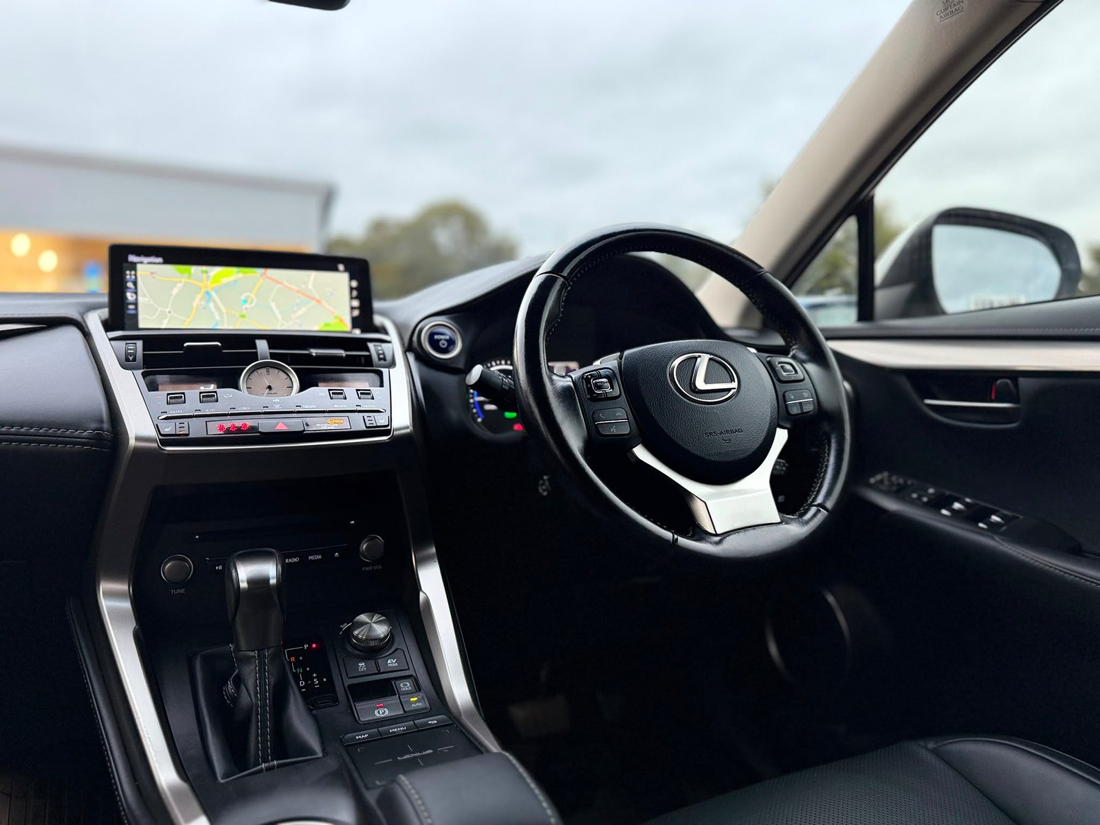 Lexus NX Luxury-2018