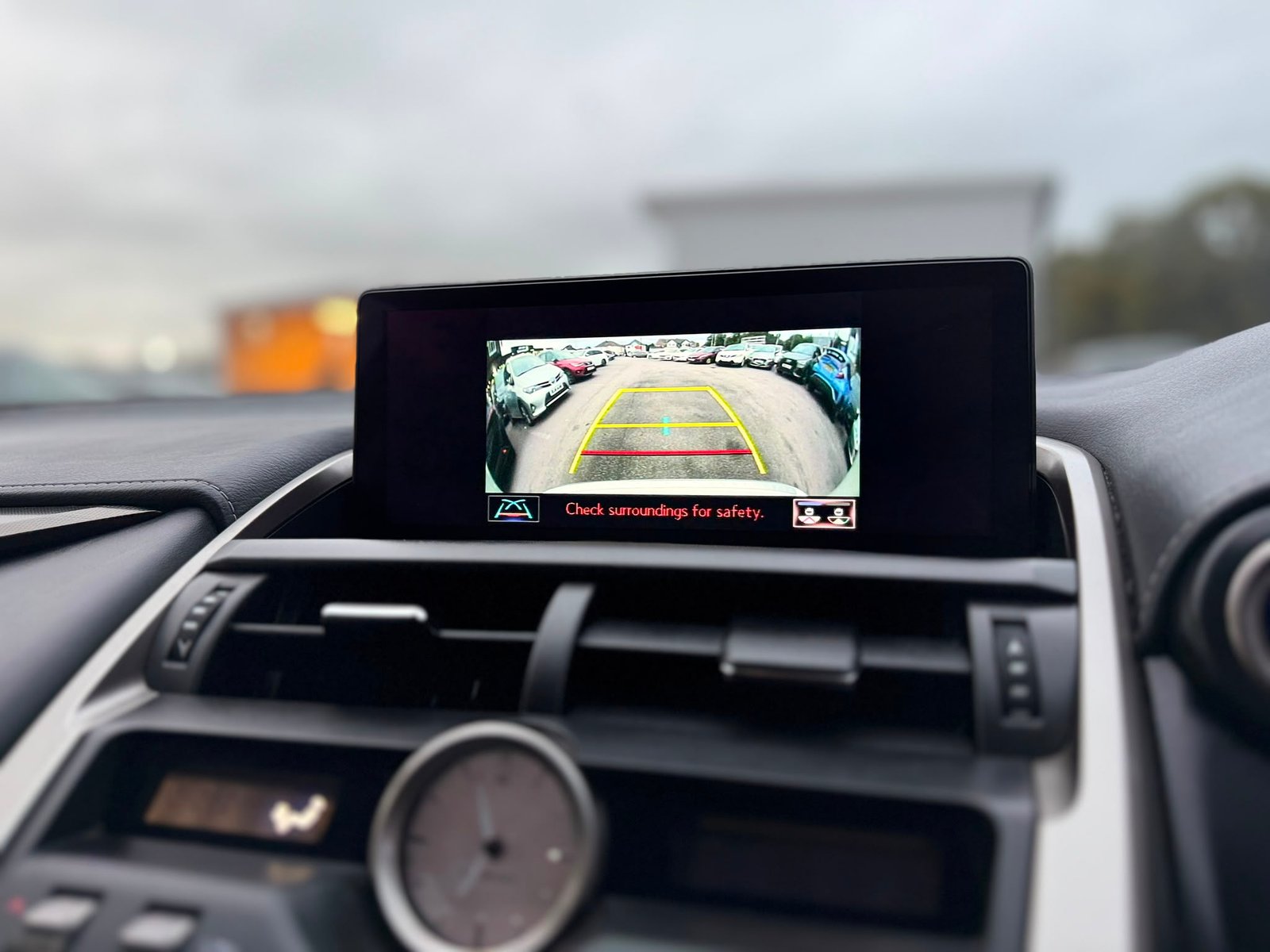 Lexus NX Luxury-2018