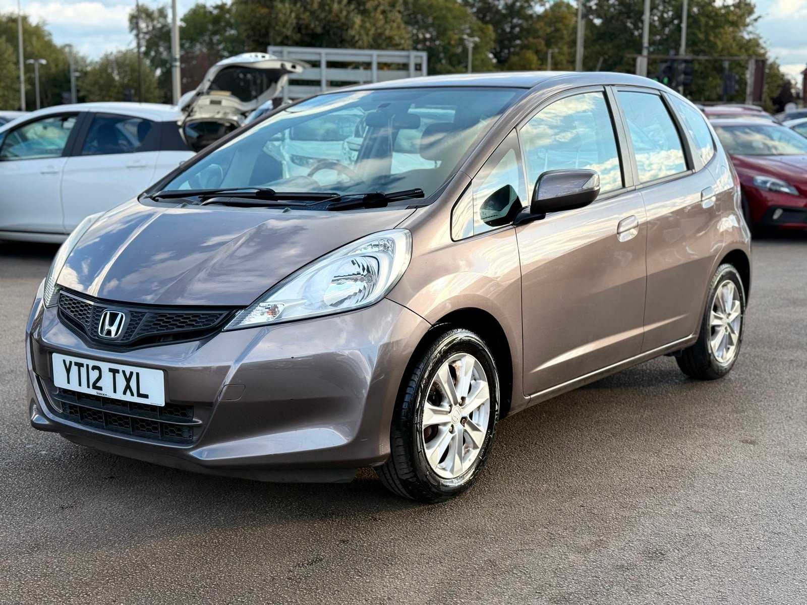 Honda Jazz ES-2012