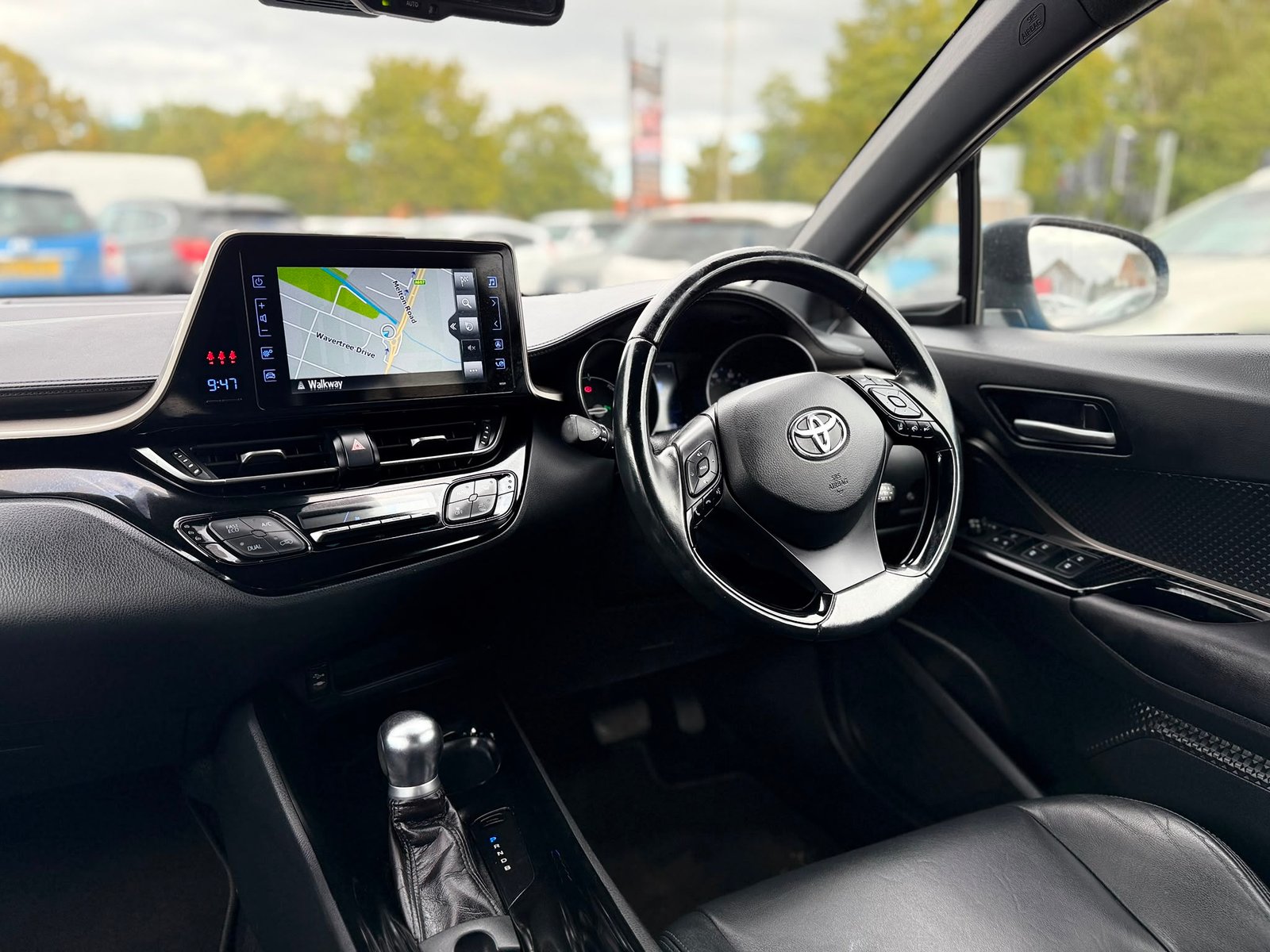 Toyota C-HR Design-2018