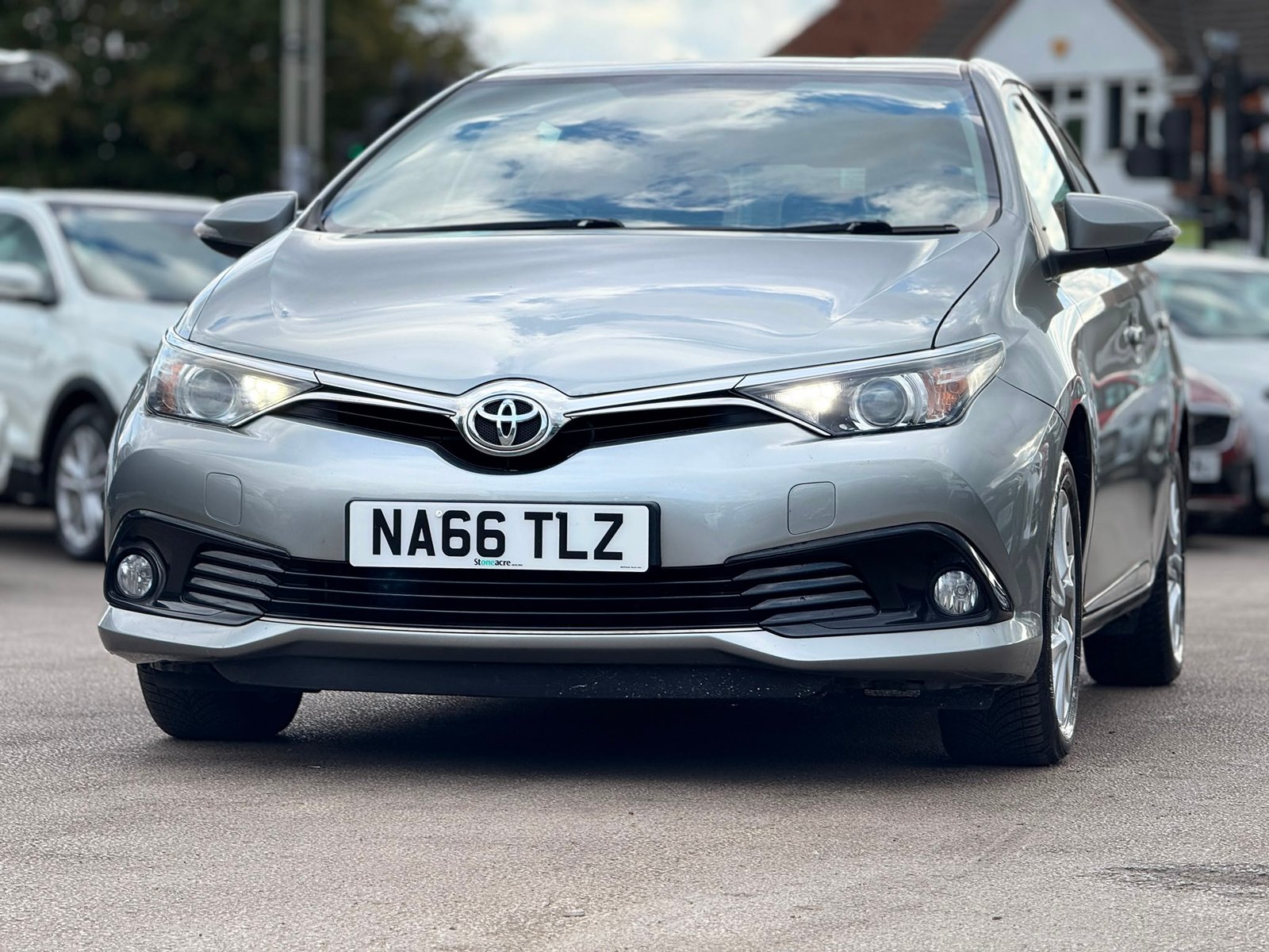 Toyota Auris Business Edition-2016