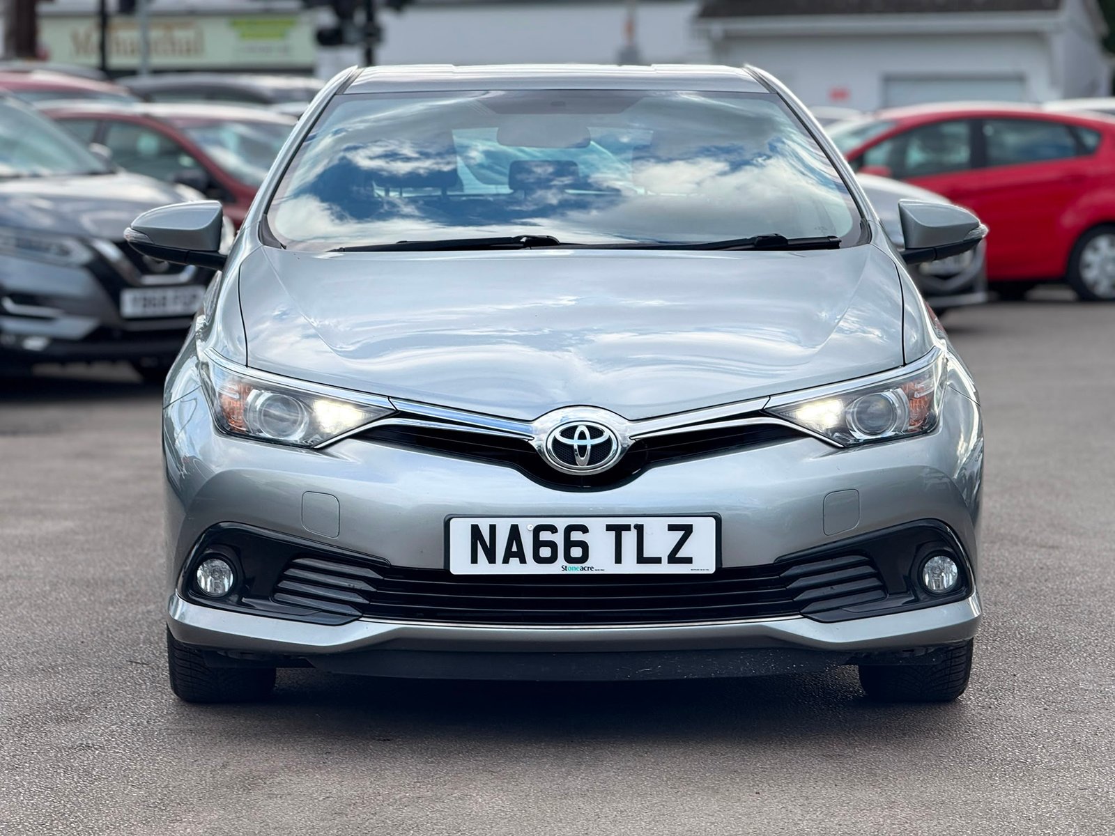 Toyota Auris Business Edition-2016