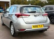 Toyota Auris Business Edition-2016