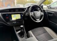 Toyota Auris Business Edition-2016
