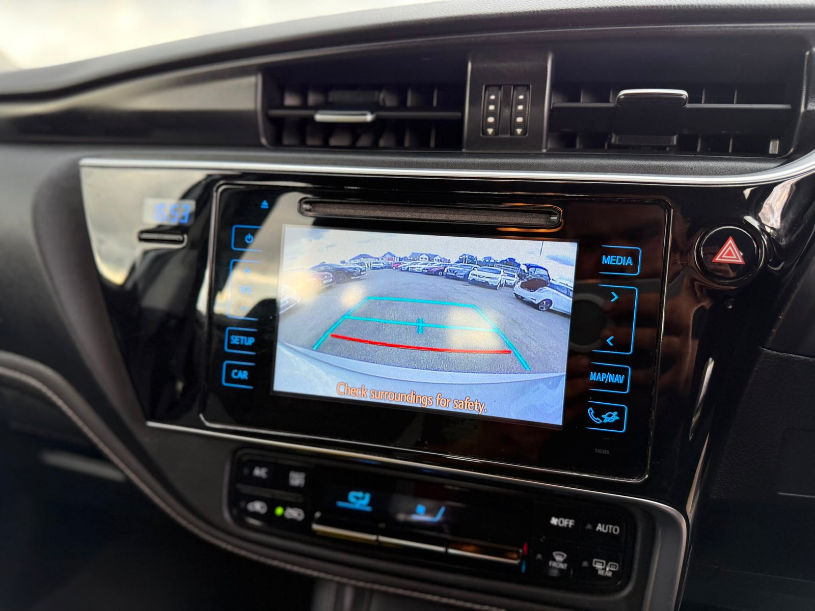 Toyota Auris Business Edition-2016