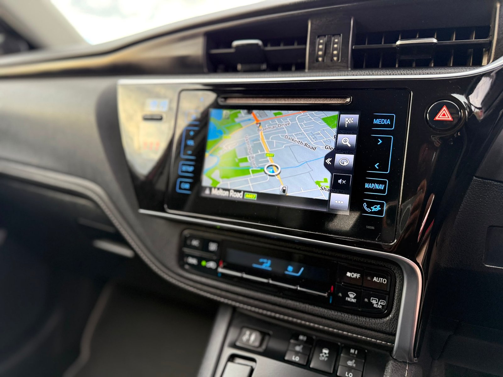 Toyota Auris Excel-2018