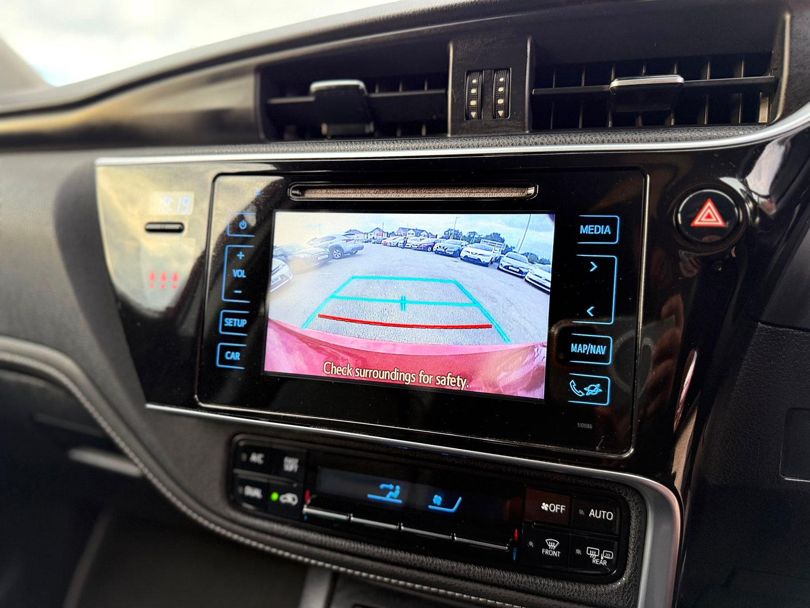 Toyota Auris Excel-2018