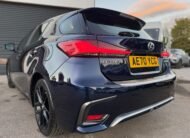 Lexus CT200H-2020