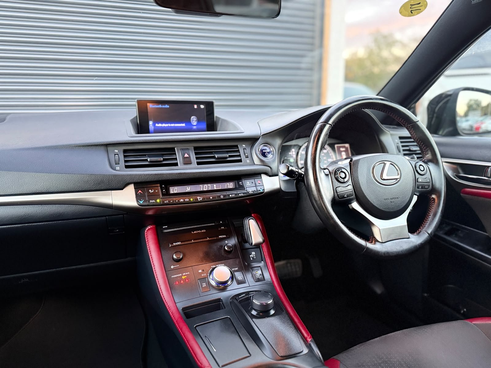 Lexus CT200H-2020