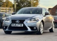 Lexus IS 300H Luxury-2013