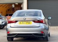Lexus IS 300H Luxury-2013