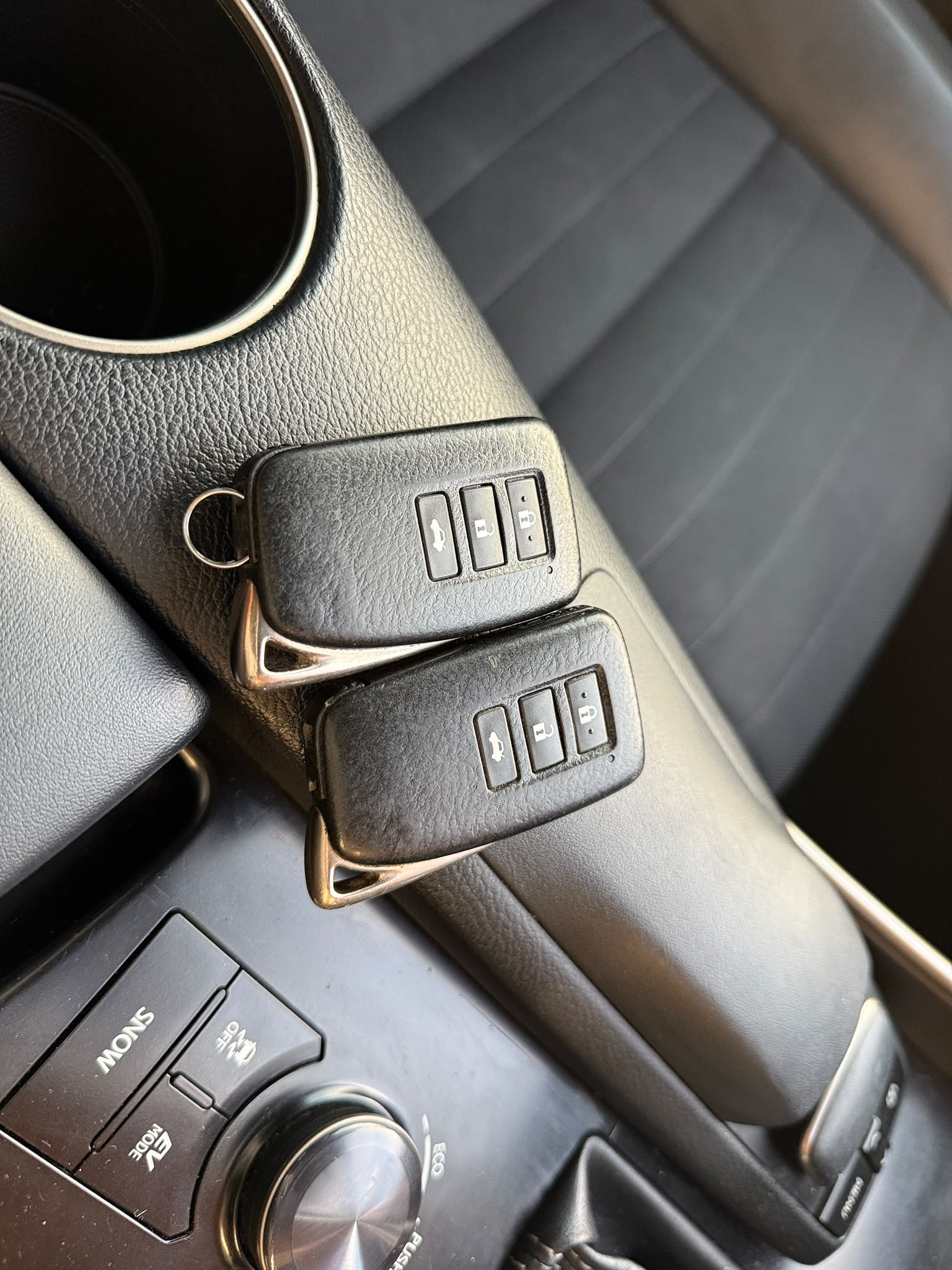 2013 Lexus IS 300h Luxury