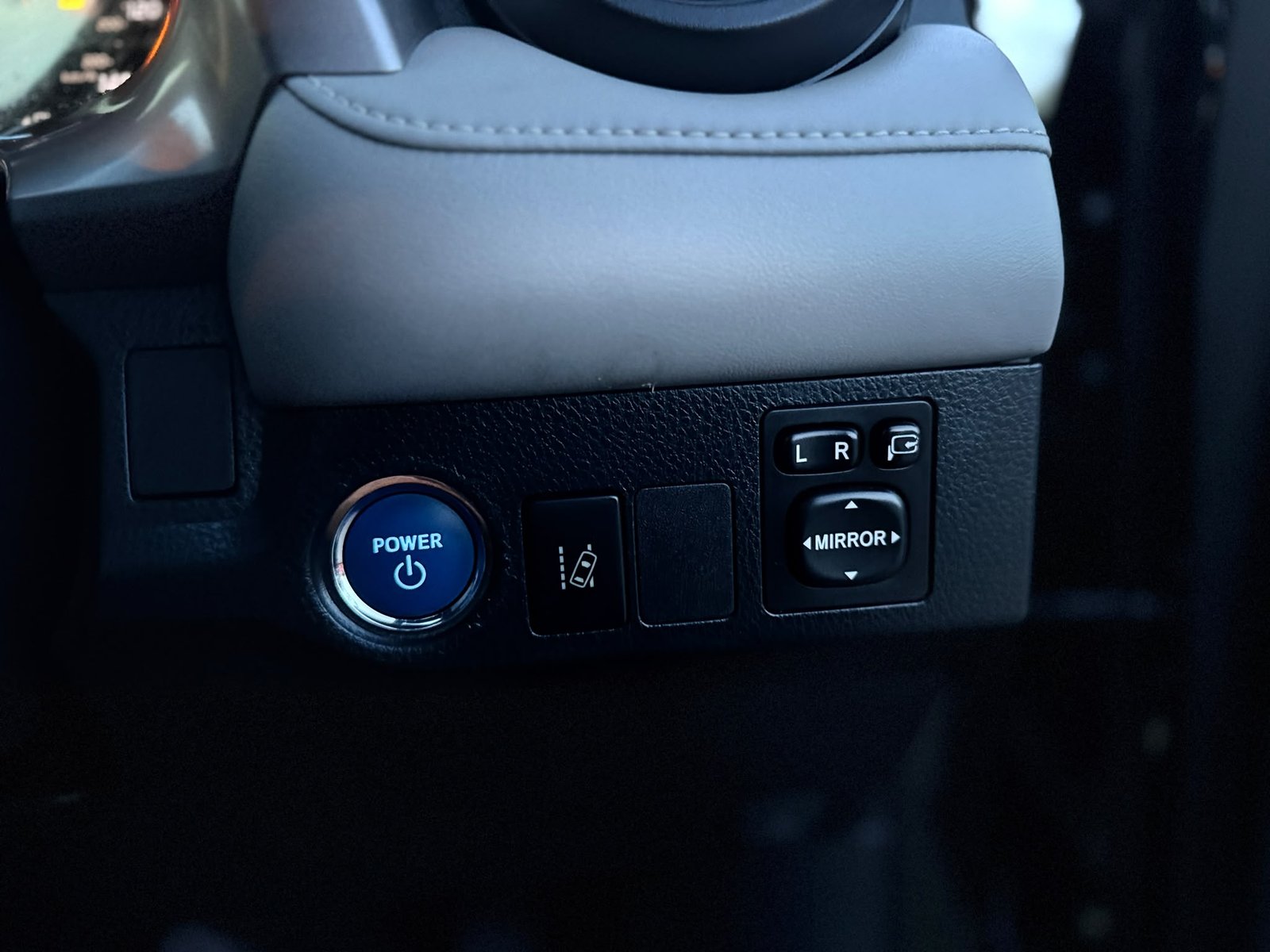 Toyota RAV4 Excel-2016