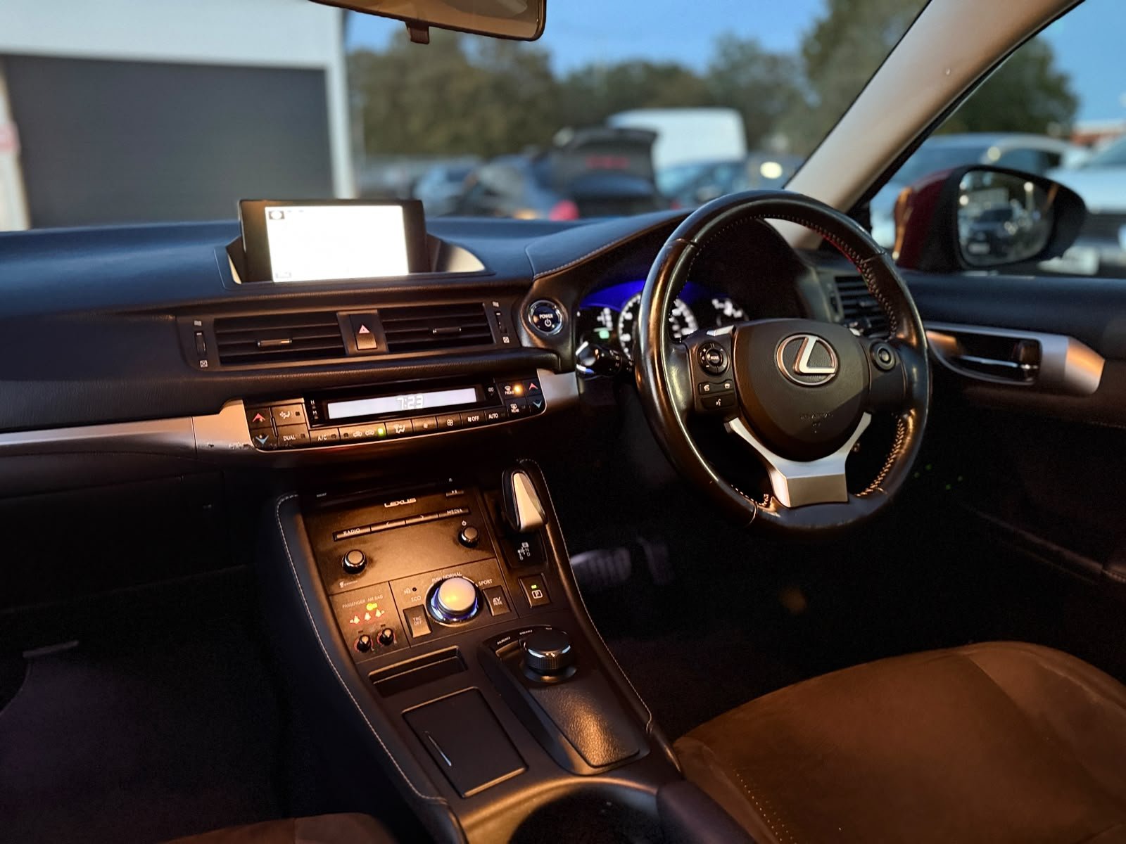 Toyota Auris Excel-2018