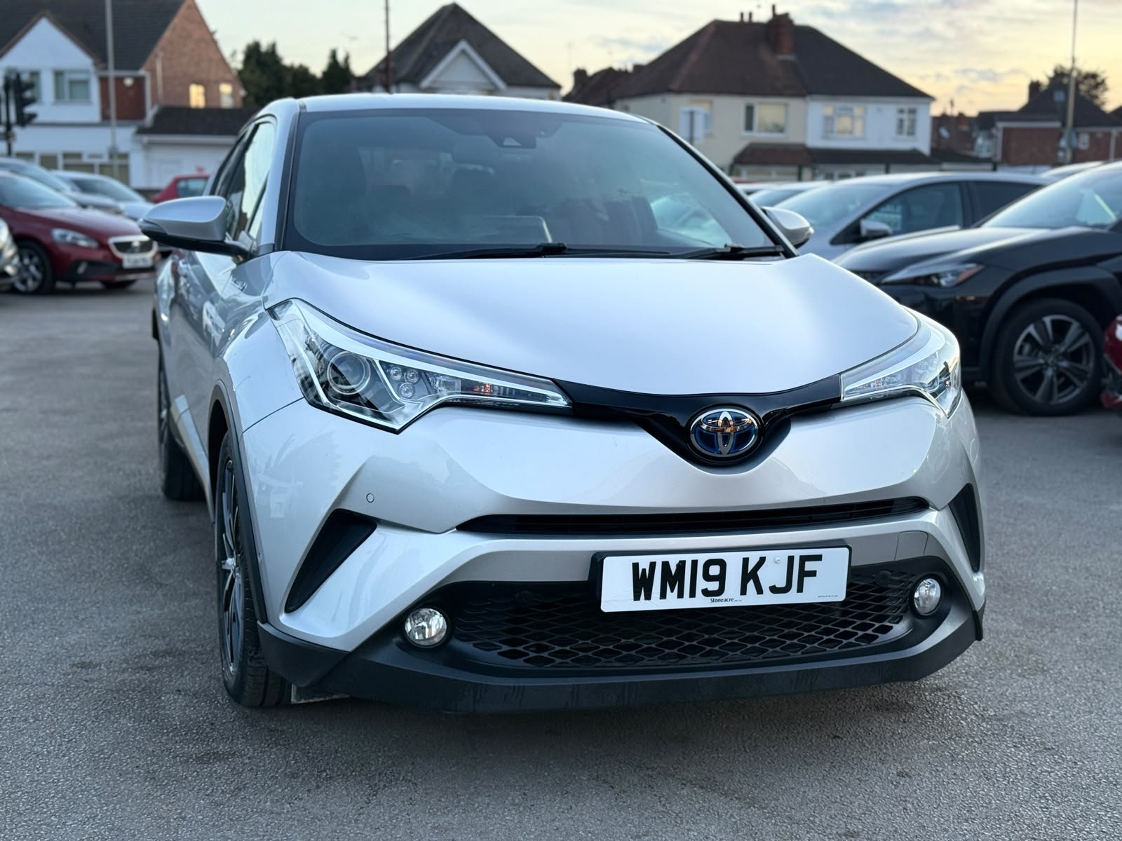 Toyota C-HR Excel-2019