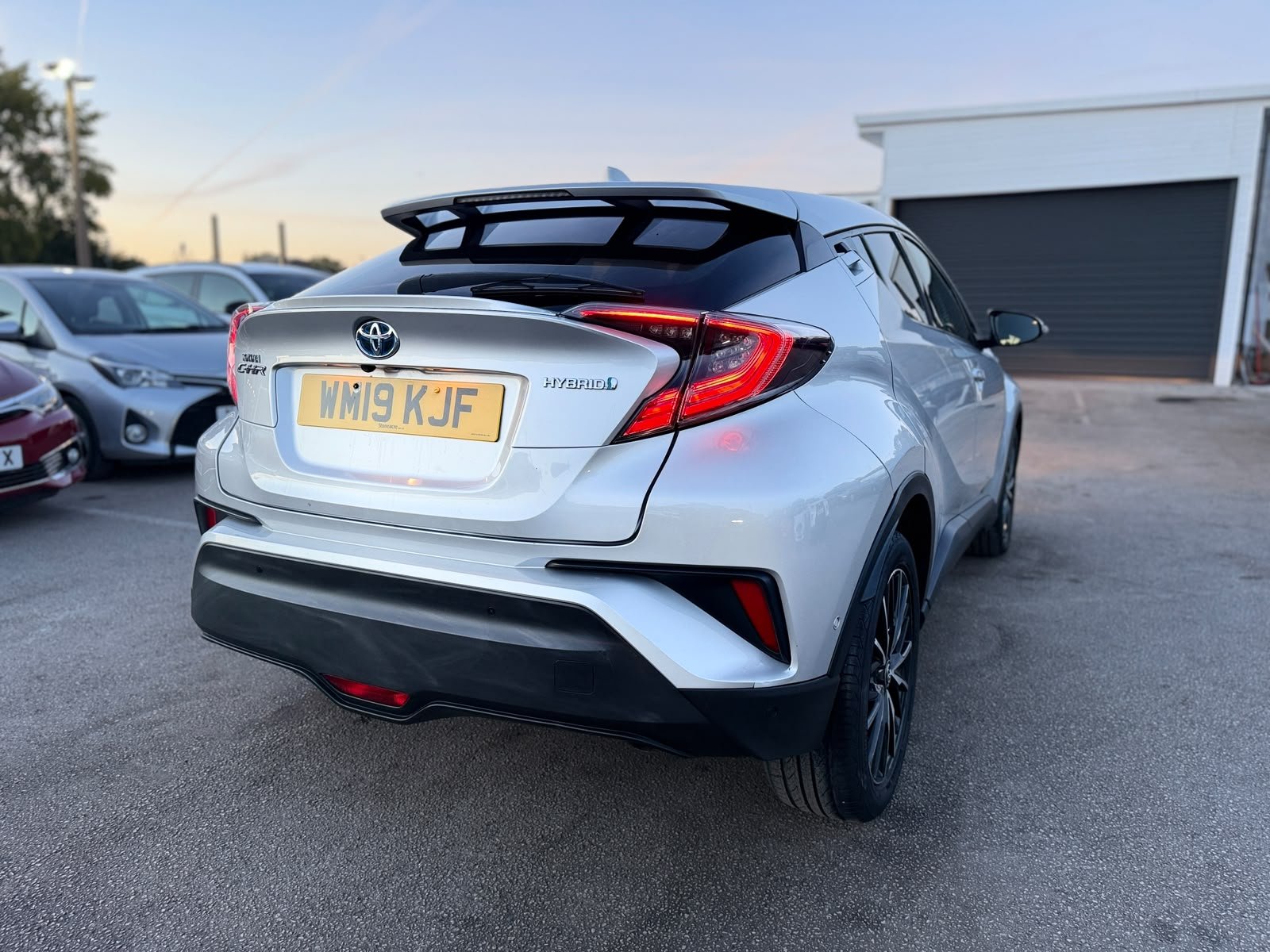 Toyota C-HR Excel-2019
