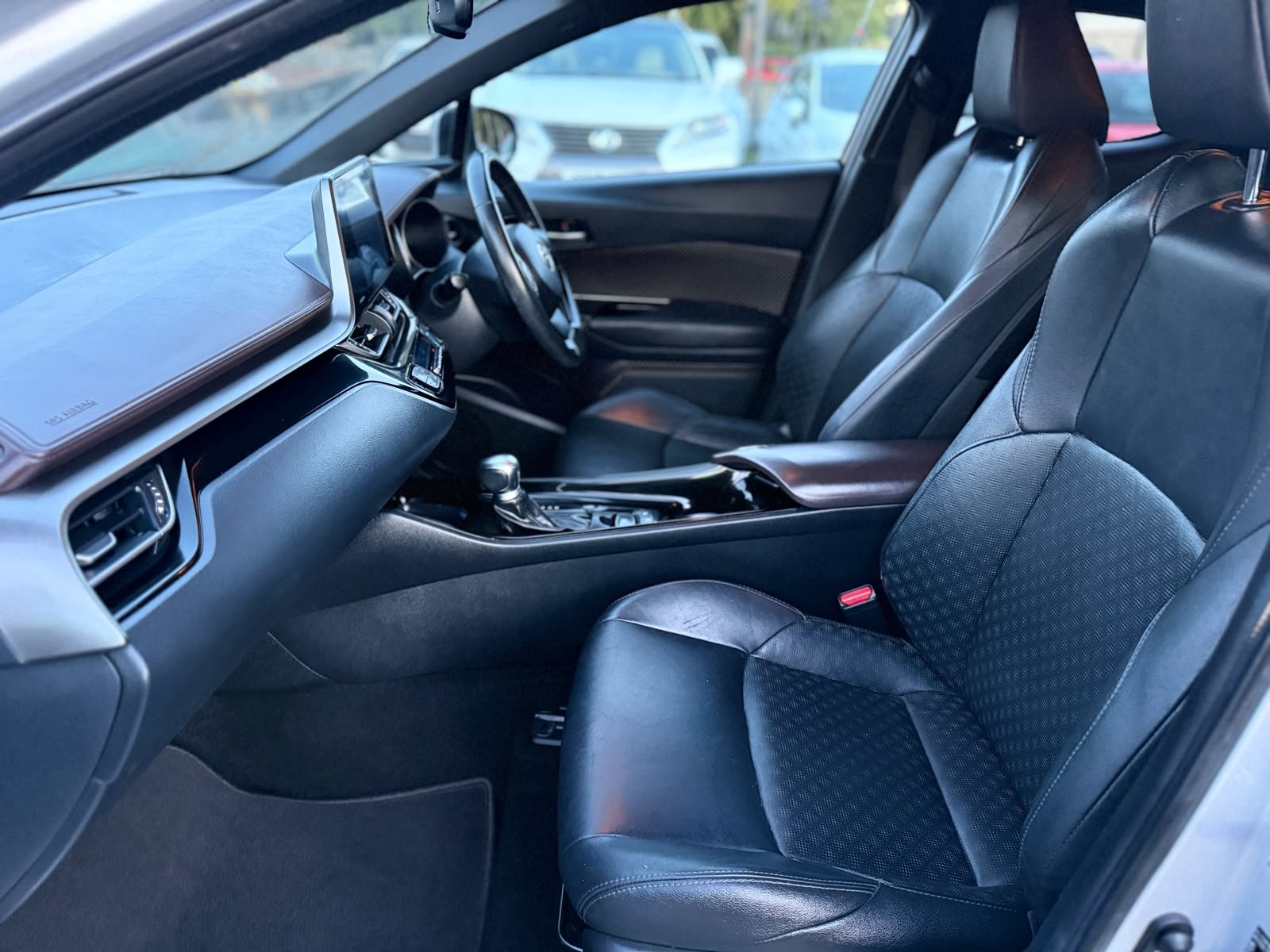 Toyota C-HR Excel-2019