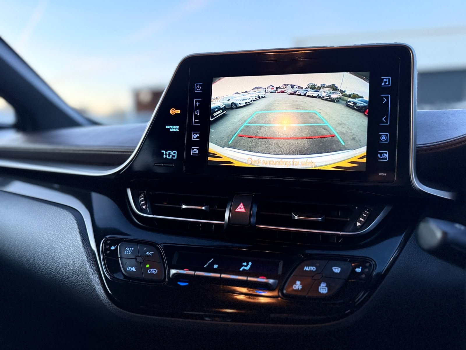Toyota C-HR Excel-2019