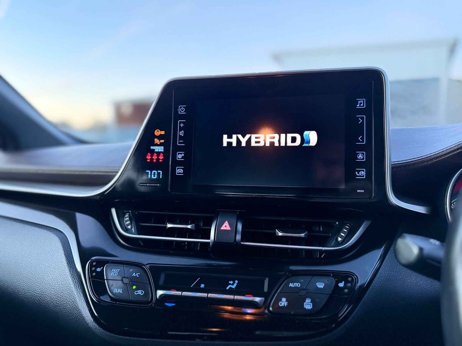 Toyota C-HR Excel-2019