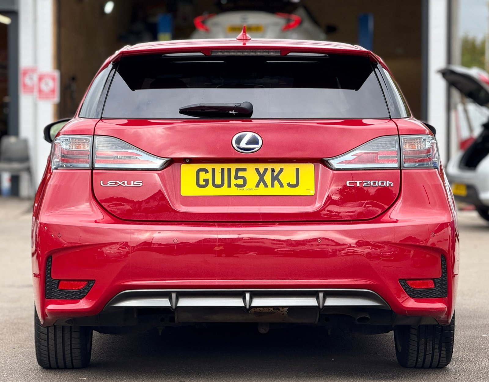 Lexus F Sport-2015