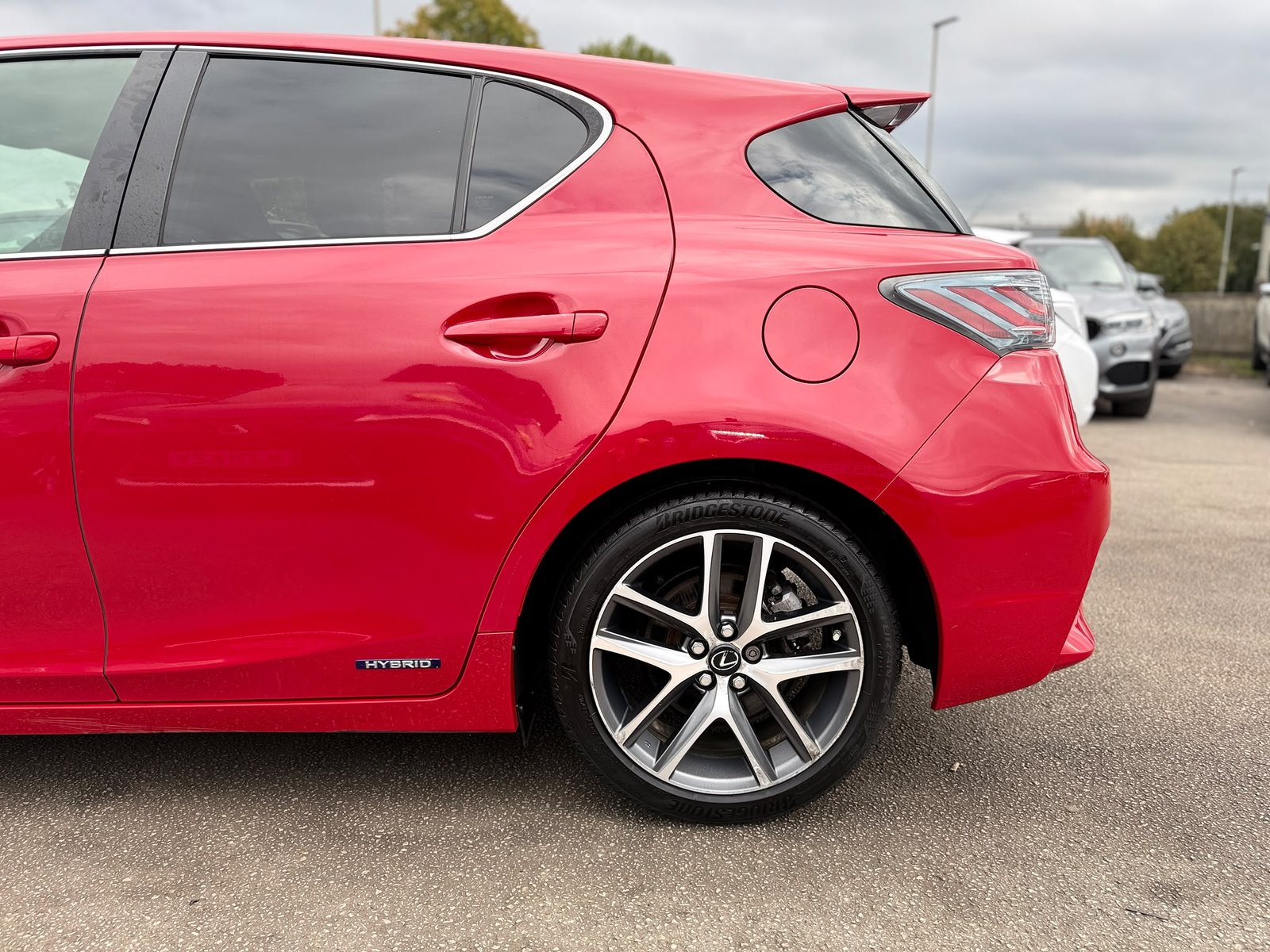 Lexus F Sport-2015