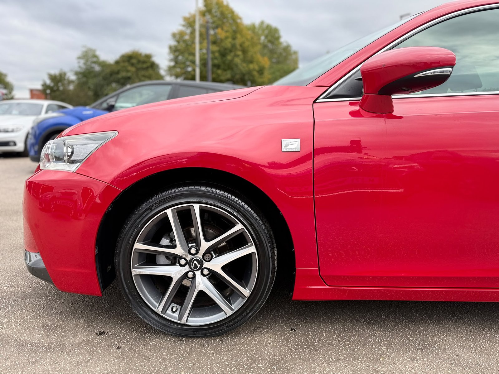 Lexus F Sport-2015