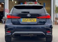Lexus CT200H-2021
