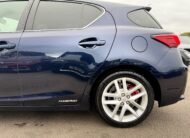 Lexus CT200H-2021