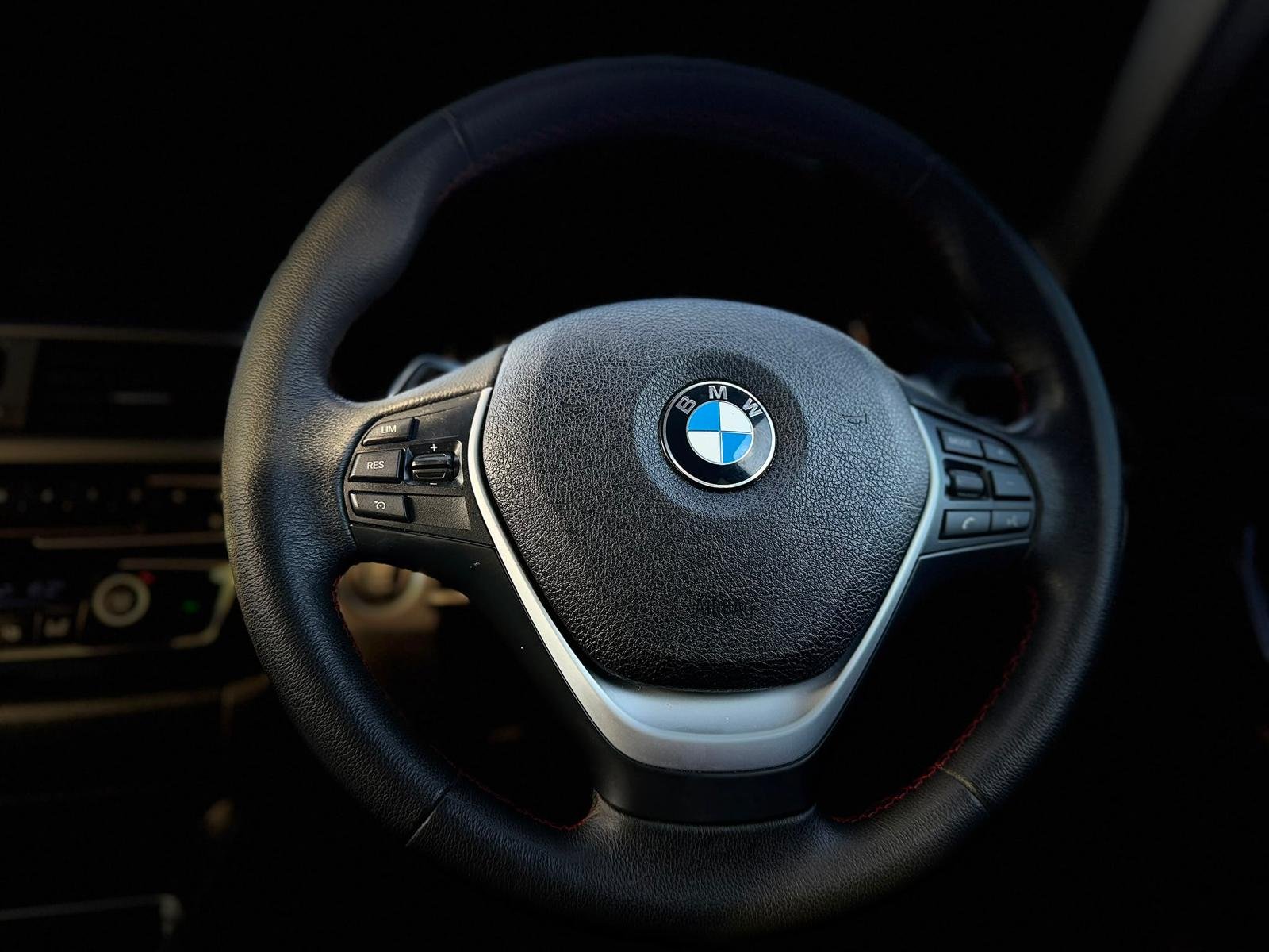 BMW 3 Series Sport-2017
