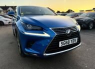 Lexus NX300H Luxury-2018