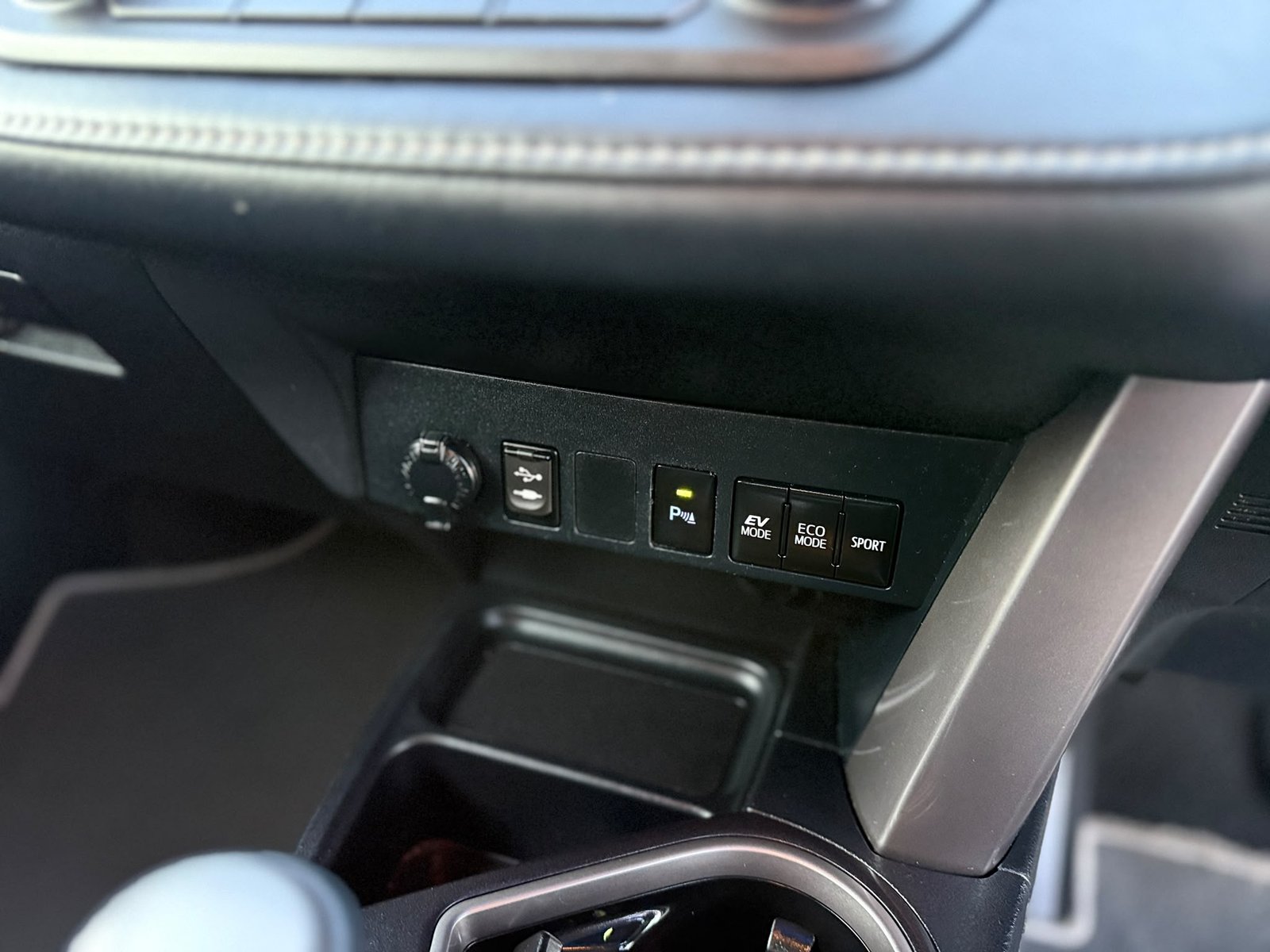 Toyota RAV4 Business Edition Plus-2016
