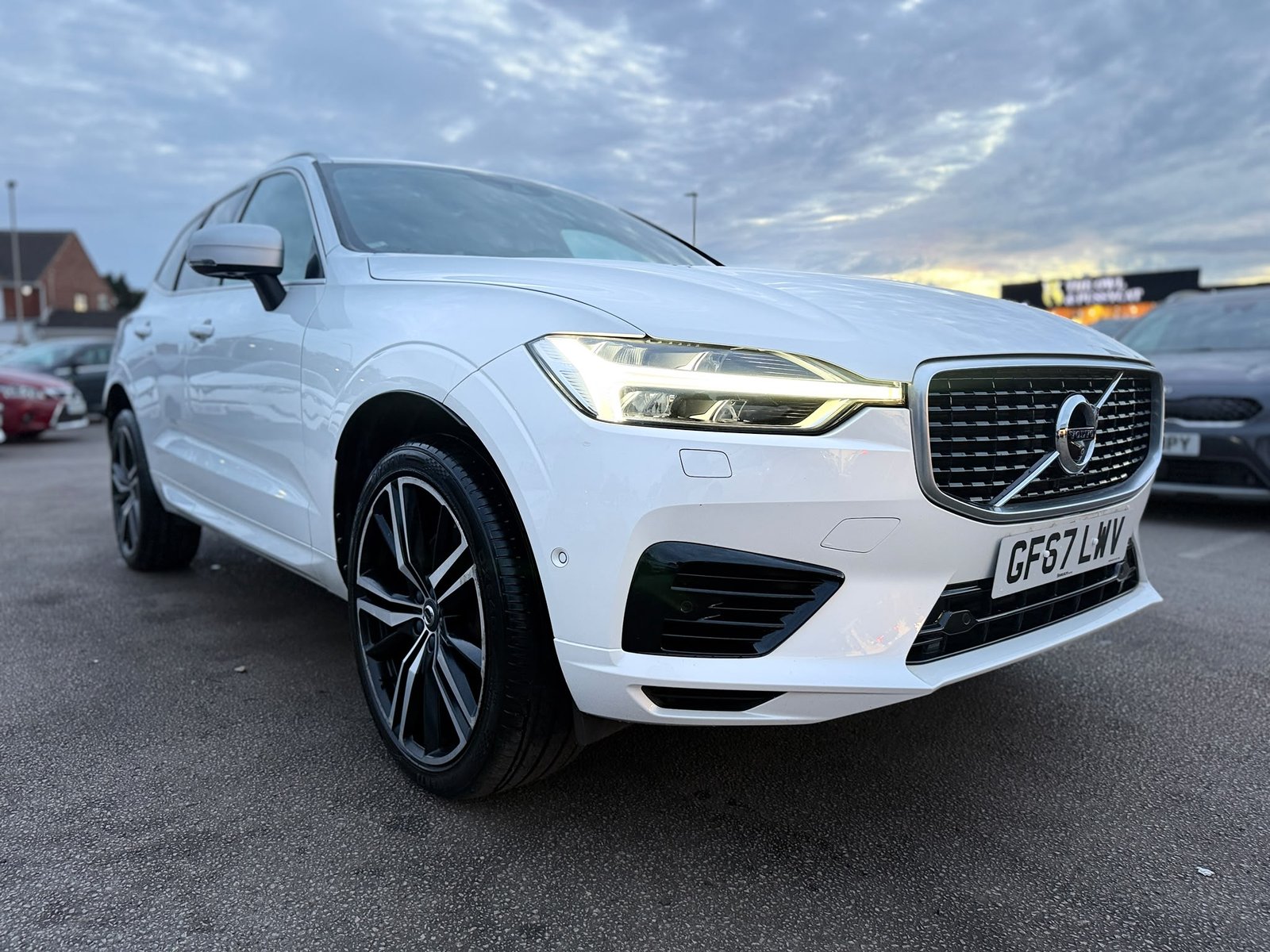 Volvo XC60 R-Design Pro-2017