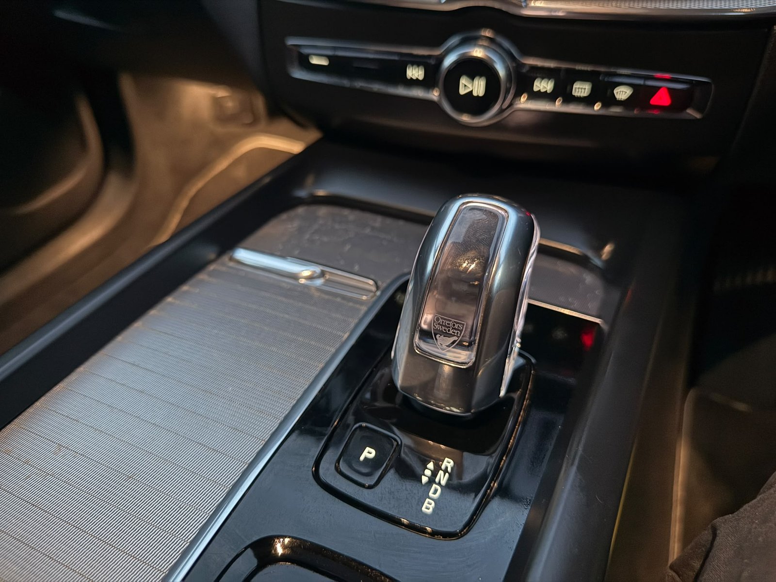Volvo XC60 R-Design Pro-2017