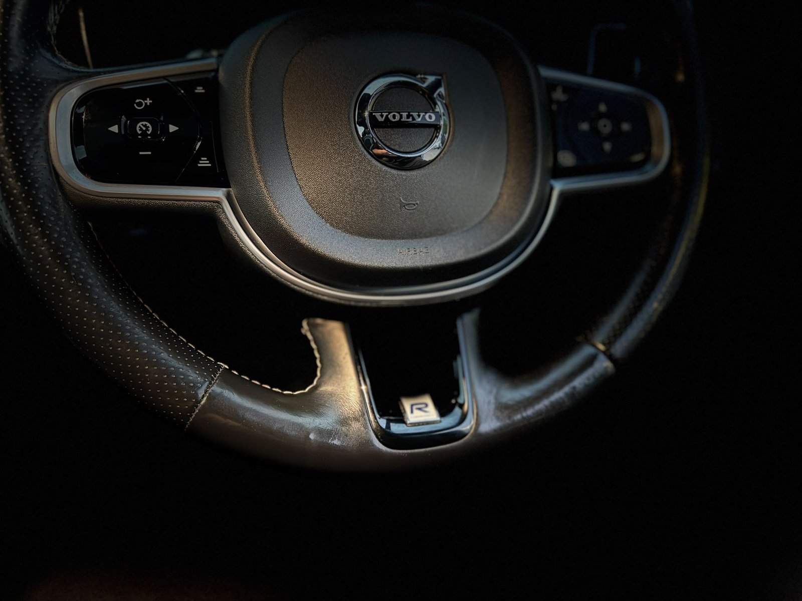 Volvo XC60 R-Design Pro-2017