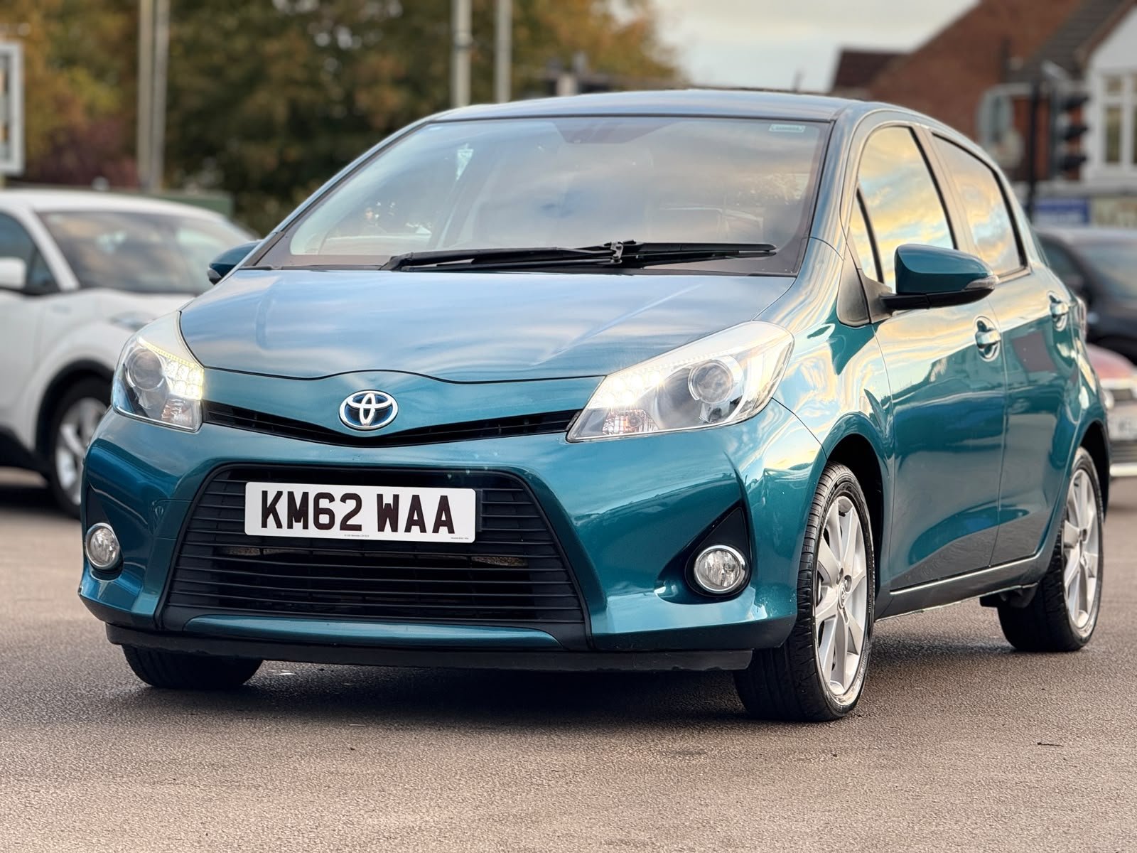 Toyota Yaris T Spirit-2012